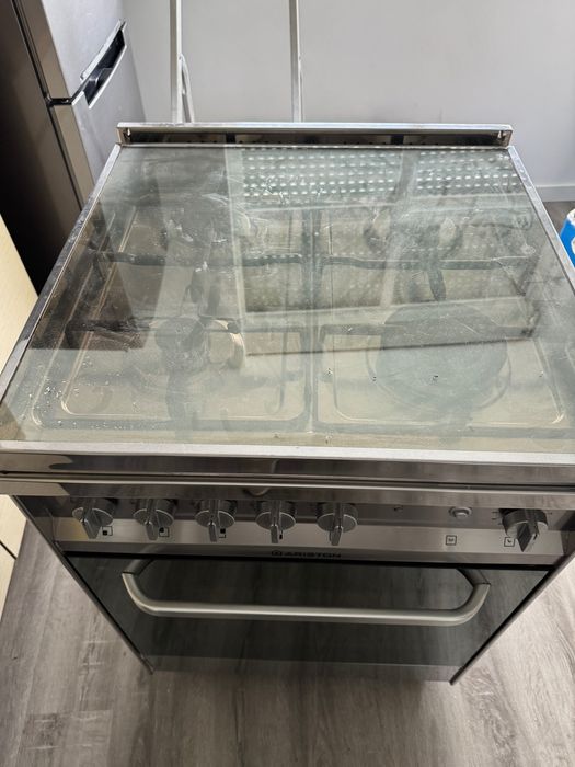 Fogão a gás Ariston