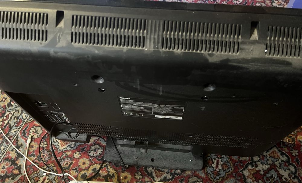 телевізор Тошиба 32 дюйма