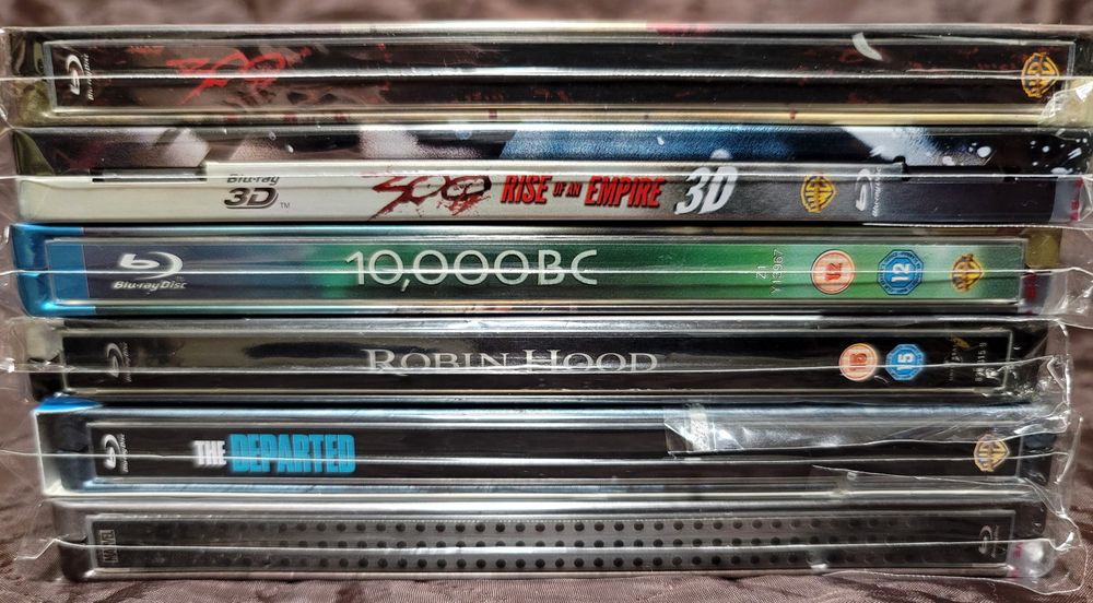 Фильмы в Steelbook Blu Ray (300 Спартанцев, Робин Гуд и др)