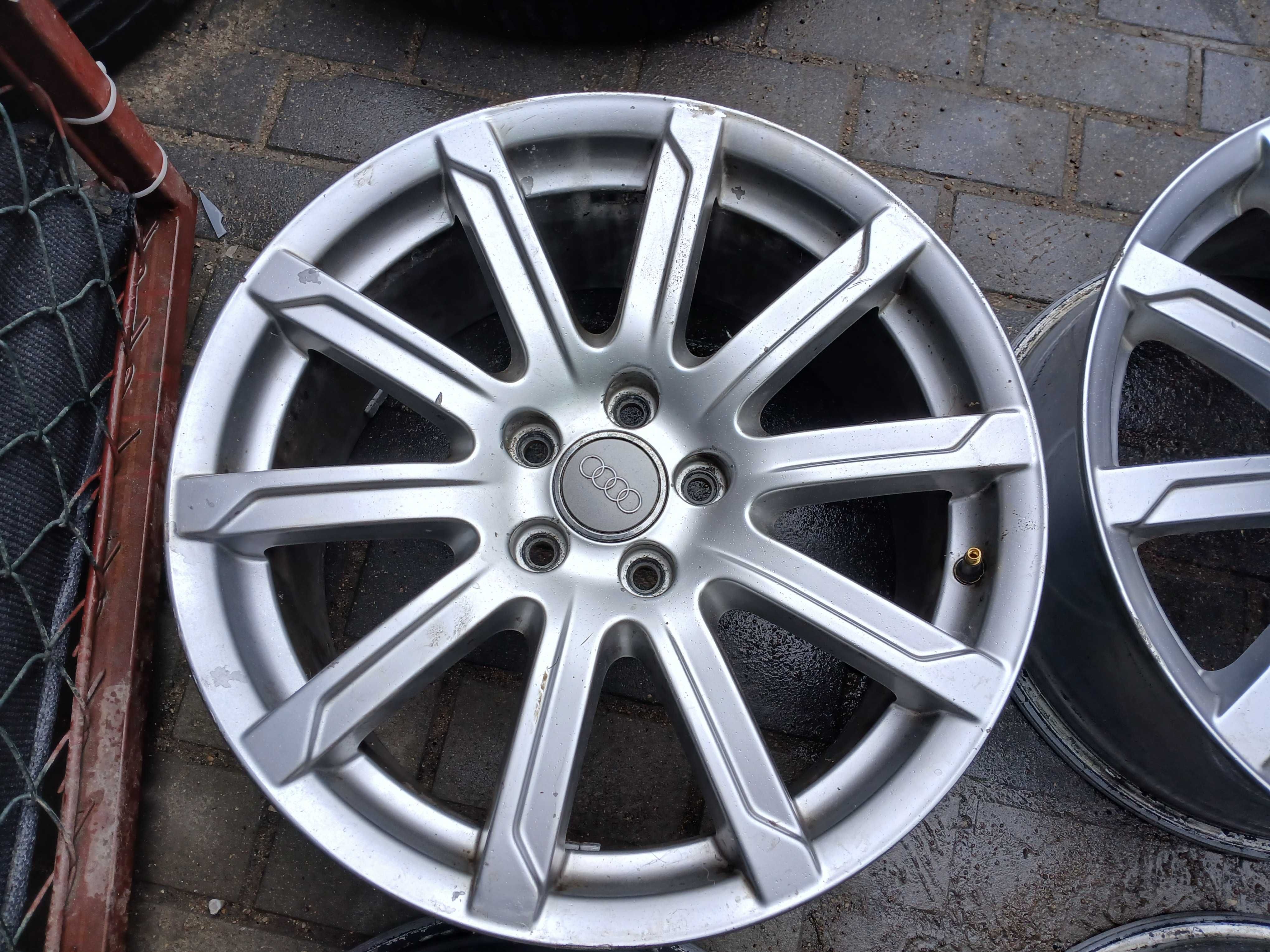 4x używane felgi 18 5x112 Audi A3 A4 B6 B7 B8 A6 C5 C6 C7 C8 A8 Skoda
