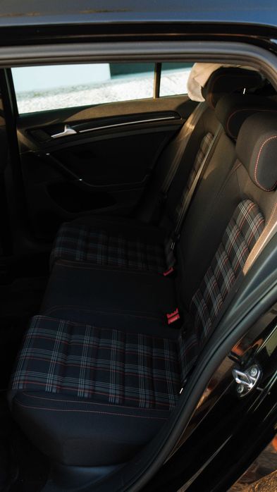 Volkswagen Golf GTI VII 2.0 TSI (2013) – Manual