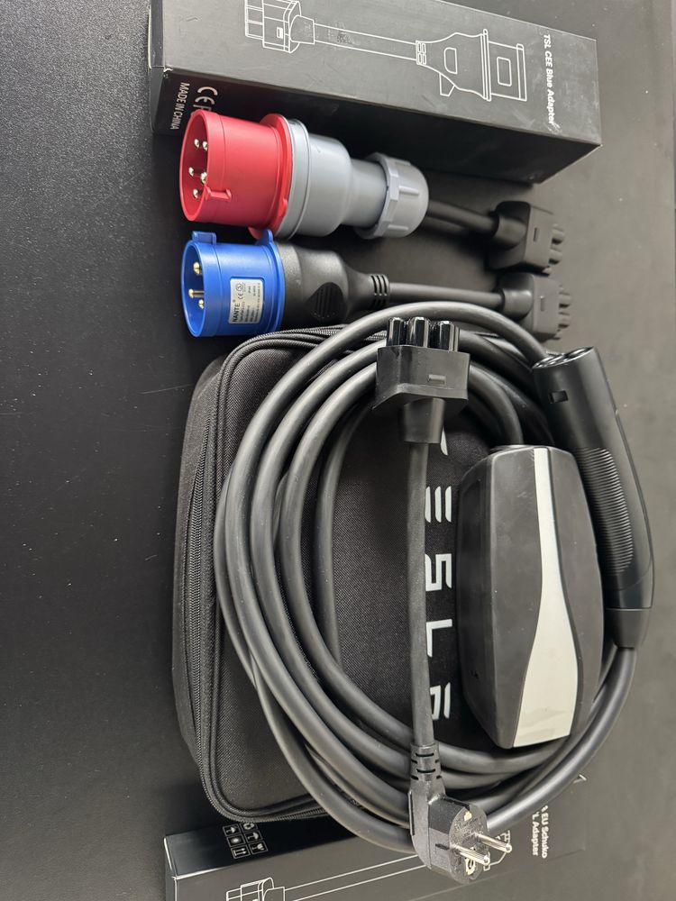 Зарядка Оригінал для Tesla gen 2, New. (32A). USA.