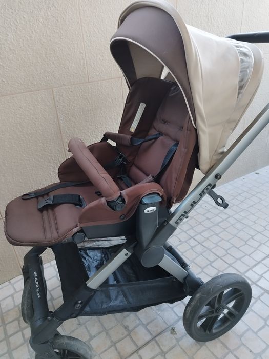 Carrinho passeio Joie  Muum