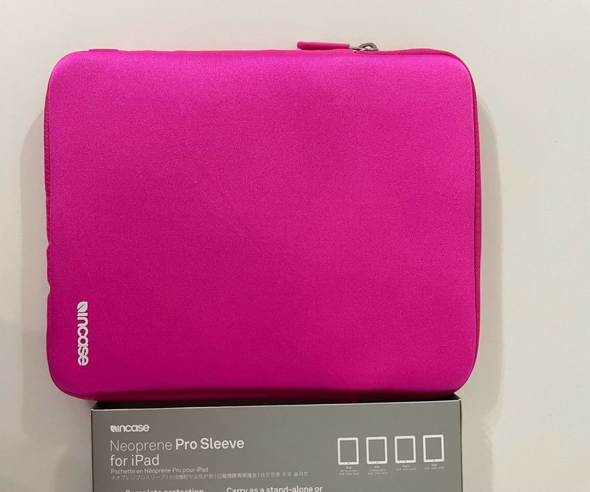 Etui "Incase" Neoprene Pro Sleeve for iPad Air & iPad 2,3,4"