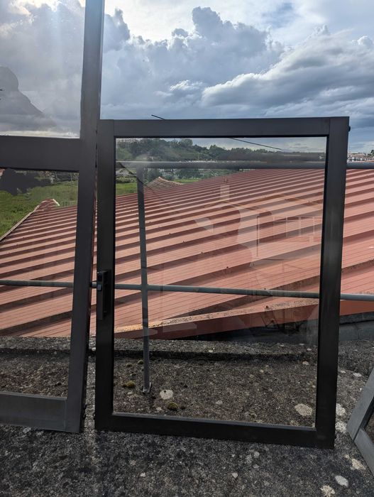 Caixilharias em Alumínio