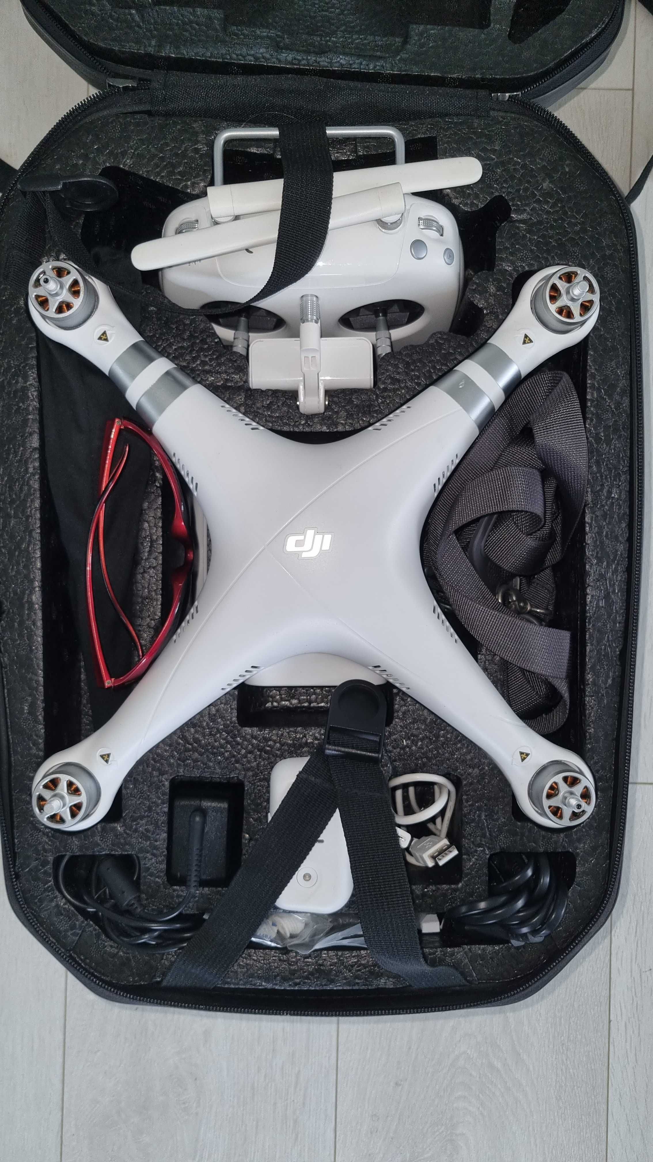 DRON DJI Phantom 3 Advanced  pełen komplet + dodatki