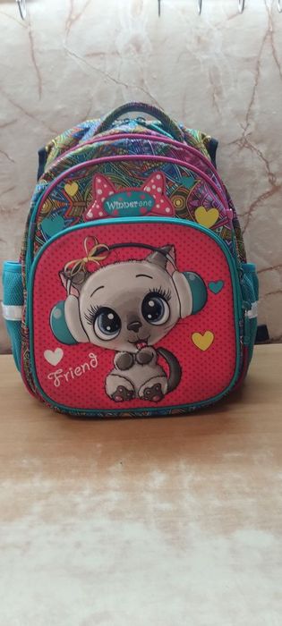 Продам шкільні рюкзаки