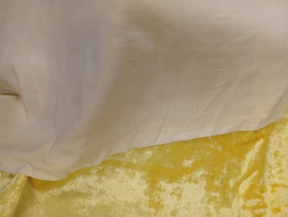 Плюш жёлтый советских времен