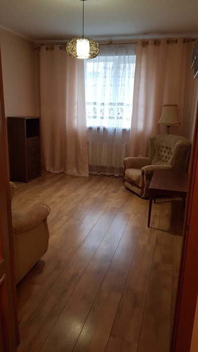 10000! Діти так! Газ! Велика 1к квартира в розвинутому районі Бучі