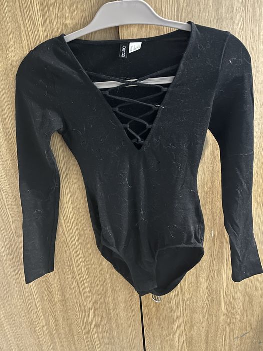 Body dopasowane czarne wiązane na dekolcie h&m 34 XS 36 S hm