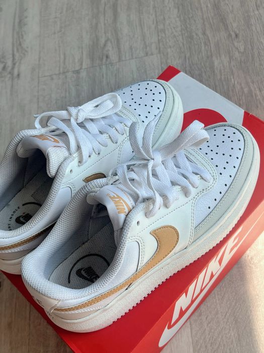 Кросівки Nike Court Vision 2024