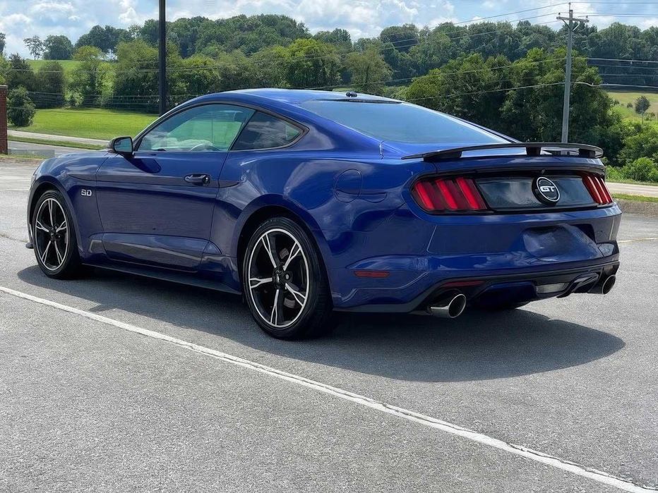 Ford Mustang GT Premium      2016