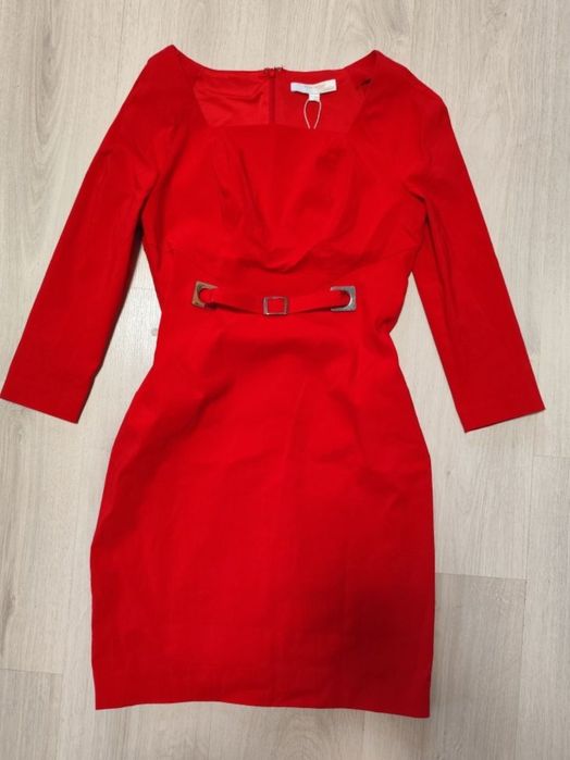 Червоне платтячко розмір М