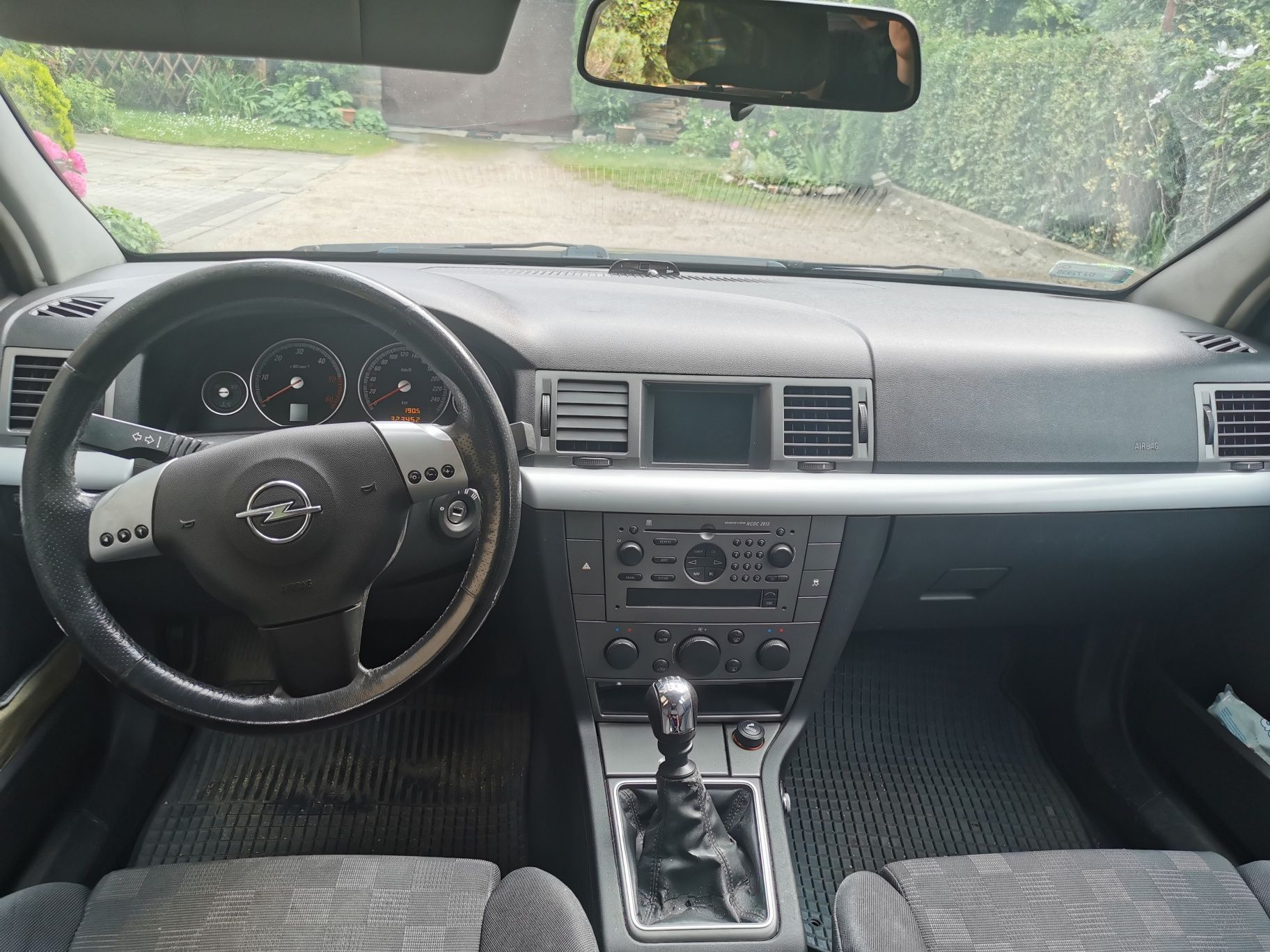 Opel Vectra C GTS 1.9 CDTI 150 KM