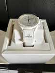 Montre Moonswatch SO33W700