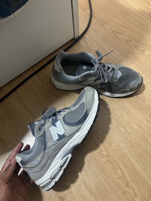 New balance 2002r
