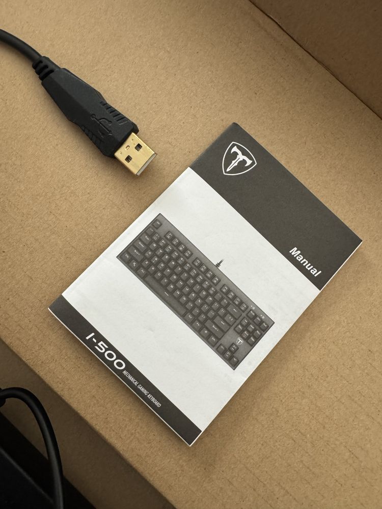 Teclado Mecânico Gaming Tomoko l-500