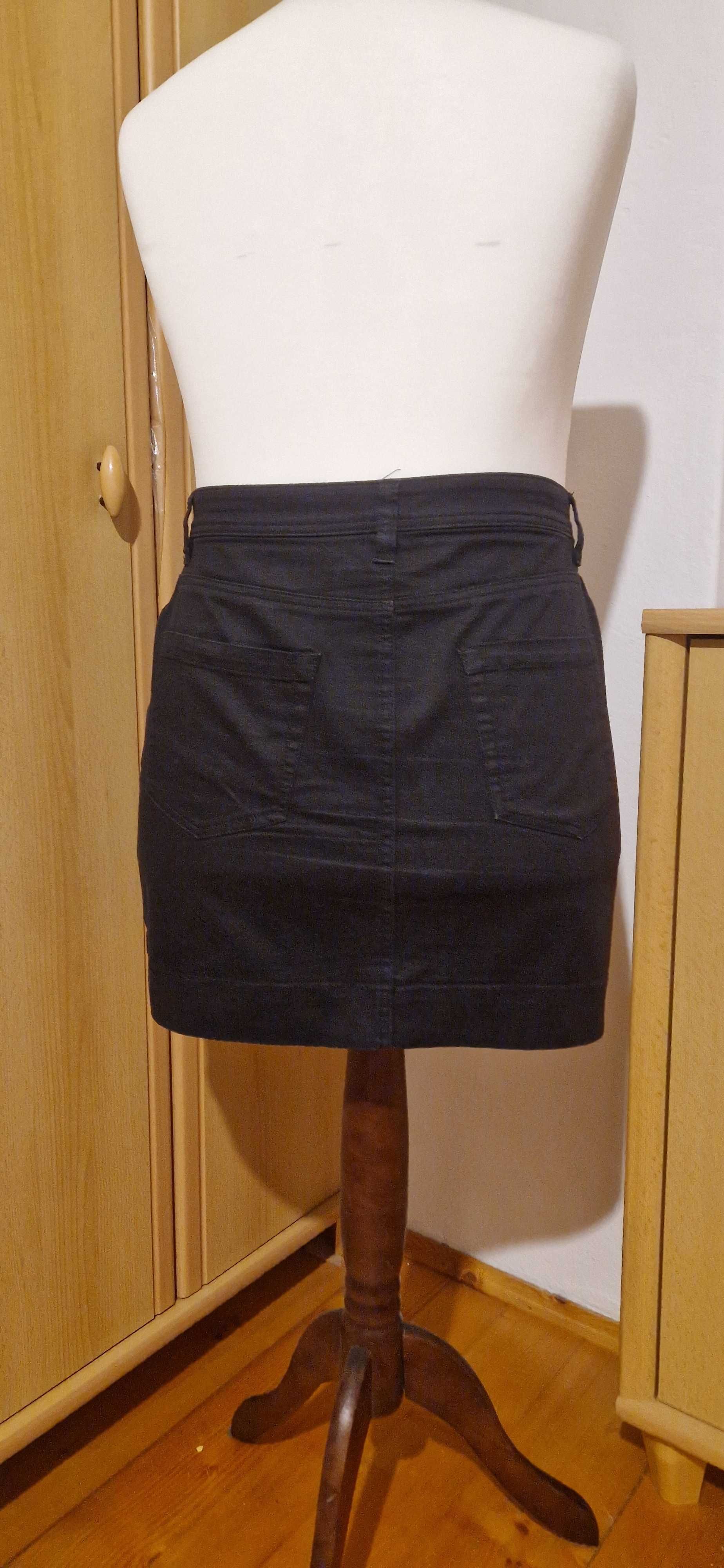 Czarna spódnica mini jeansowa, R42
