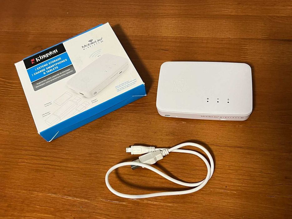 Wi-Fi картридер роутер повербанк Kingston MobileLite Wireless G3