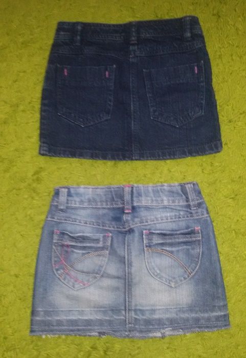 Dwie jeansowe spódniczki