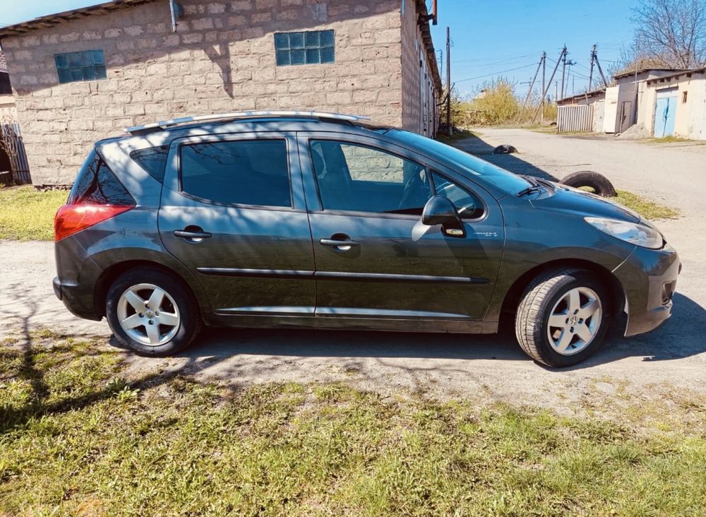 Продажа авто в гарному стані Peugeot 207sw