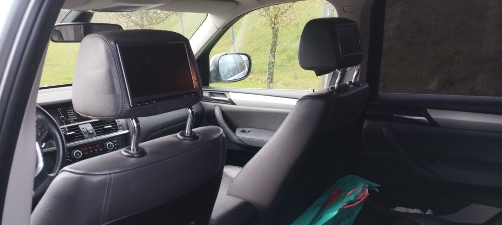BMW xdrive 2.0 cinza escuro