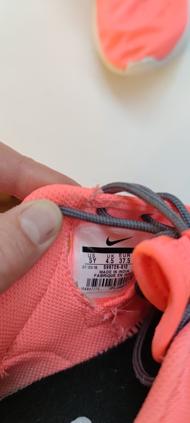 Nike найк кросівки жіночі