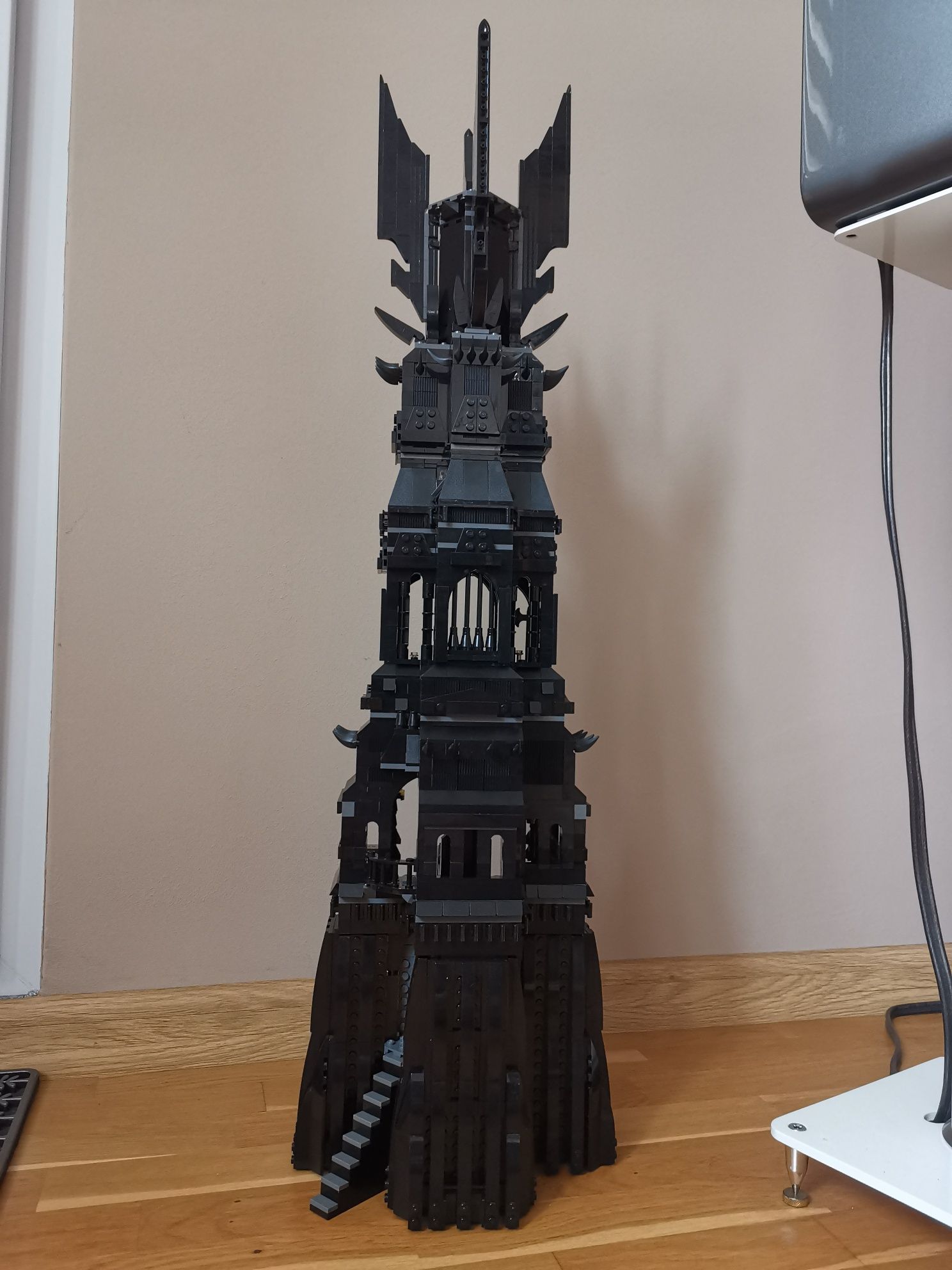 Lego 10237 Wieża Orthanc Lord of the Rings Hobbit