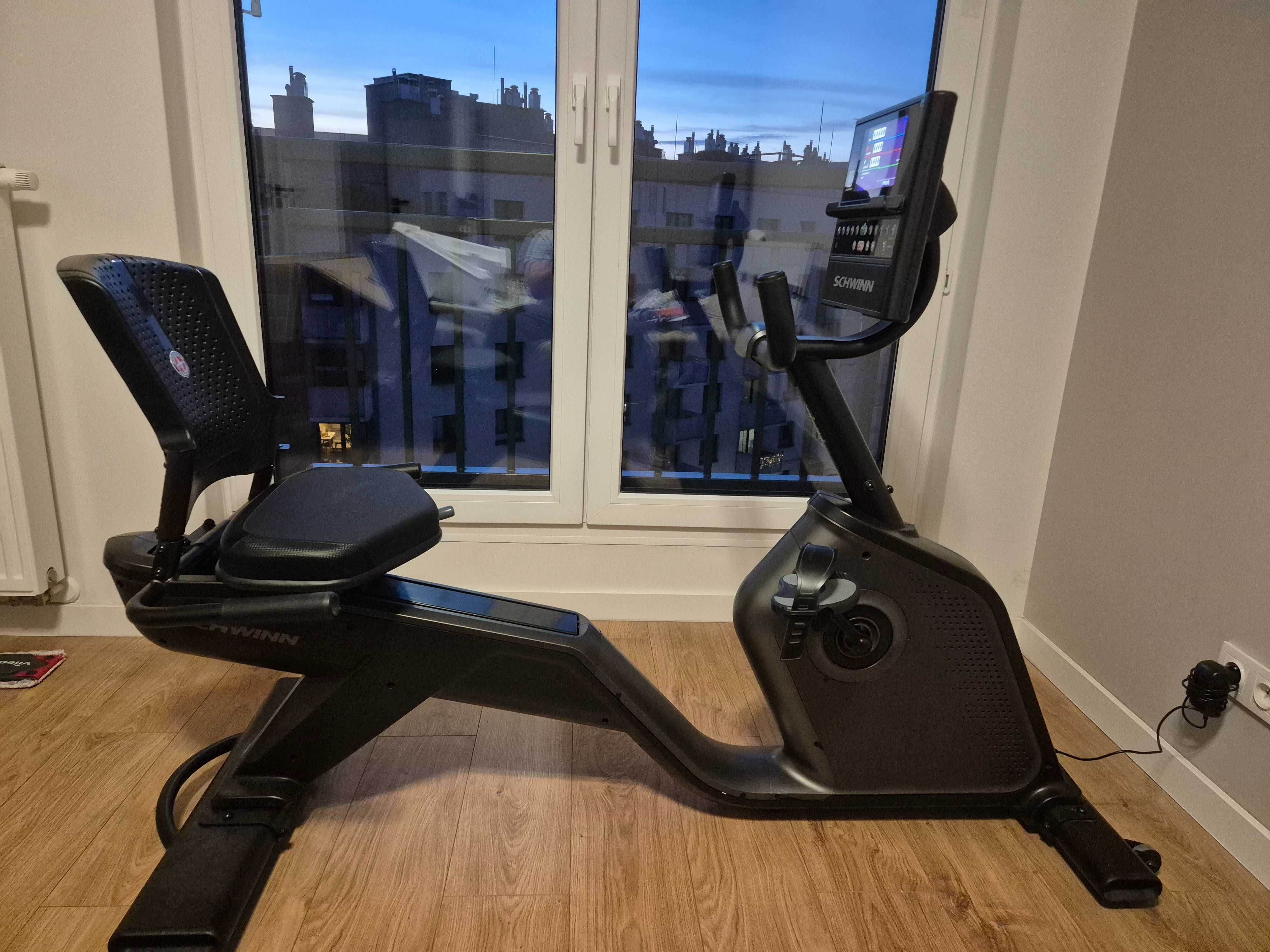 Rower treningowy magnetyczny SCHWINN 290 (R590)