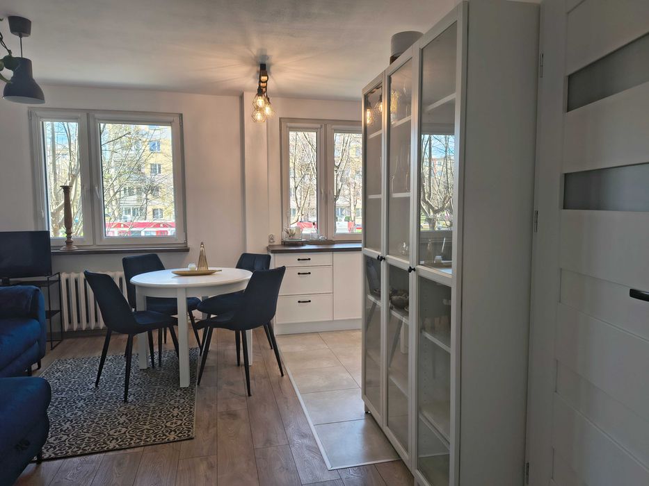 Urokliwy, słoneczny apartament w doskonałej lokalizacji