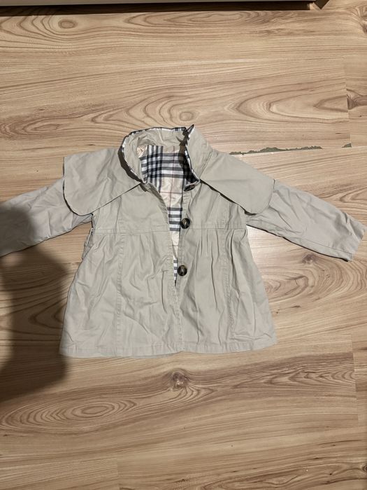 Дитячий тренч на дівчинку