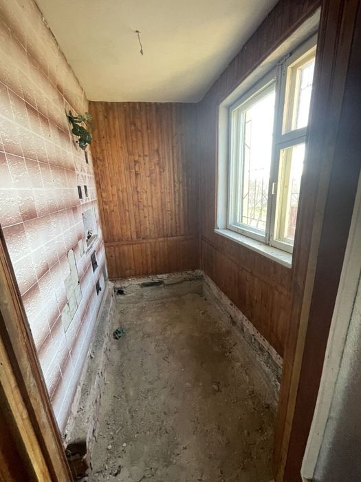 Гарний дачний будинок у Вільску