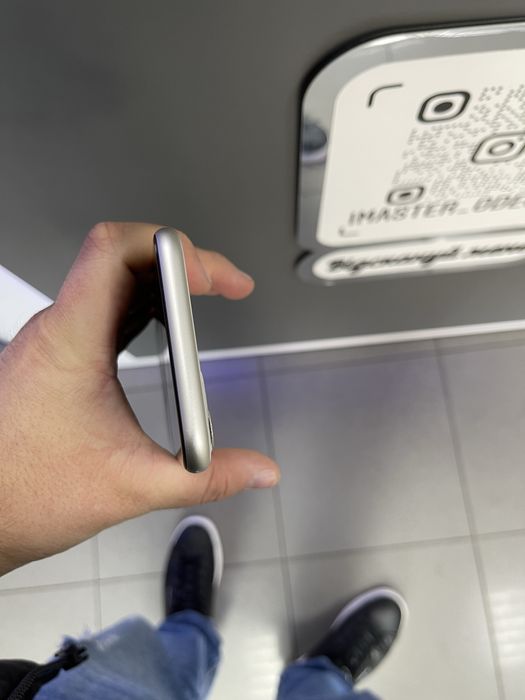 Iphone 11 128 gb идеал