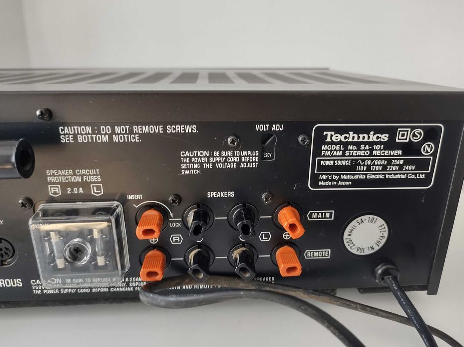Amplituner Technics SA-101 lata 80-te.