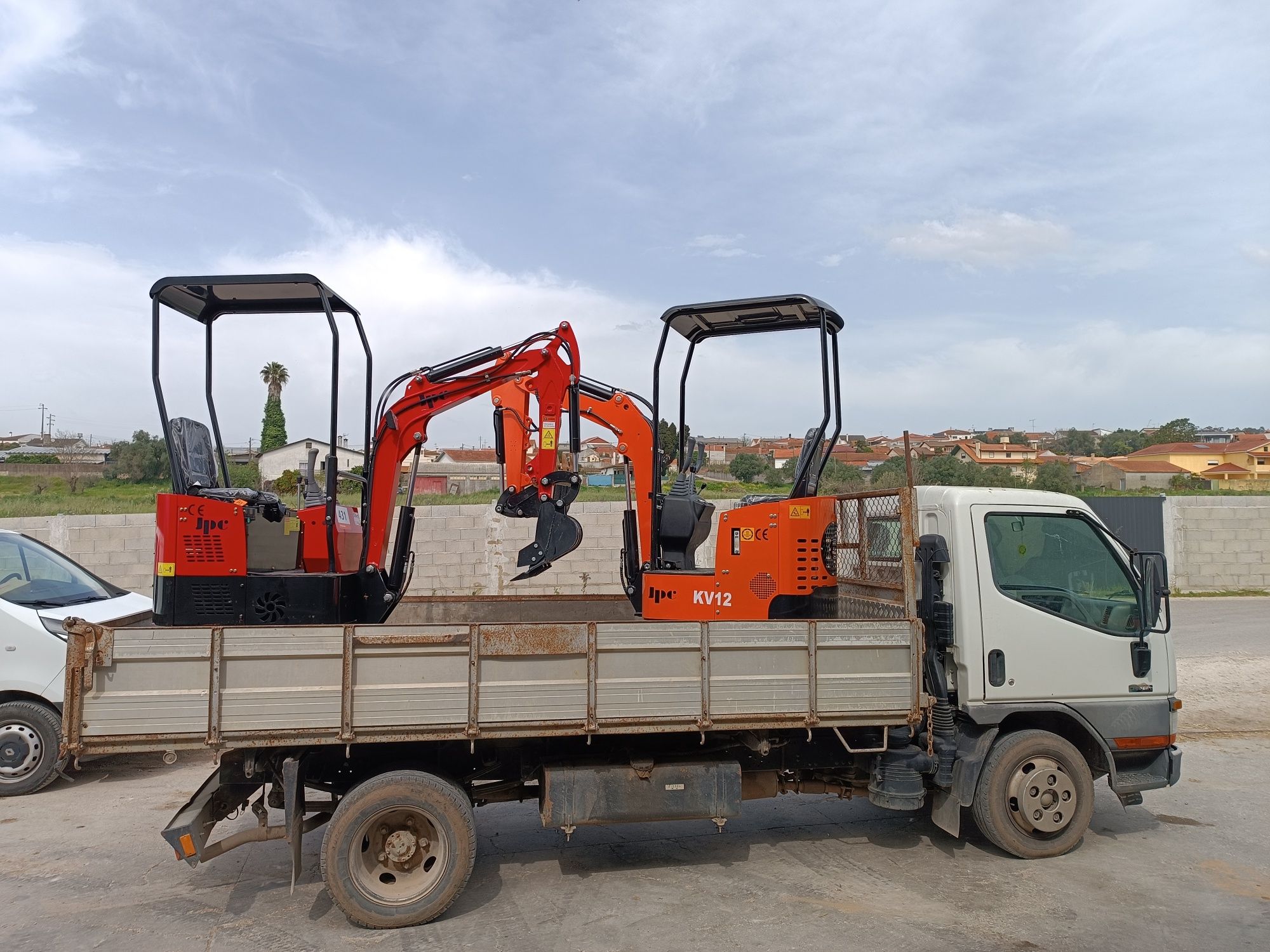 Mini giratórias escavadoras novas de 1200kg