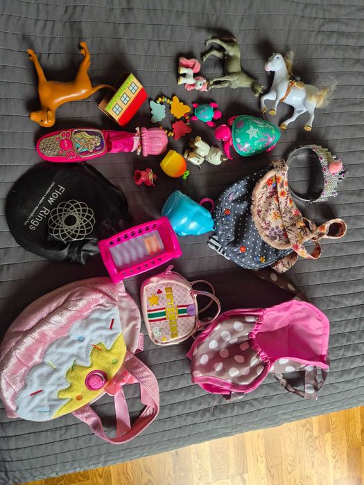 Zestaw zabawek dla dziewczynki nosidelko torebki telefon