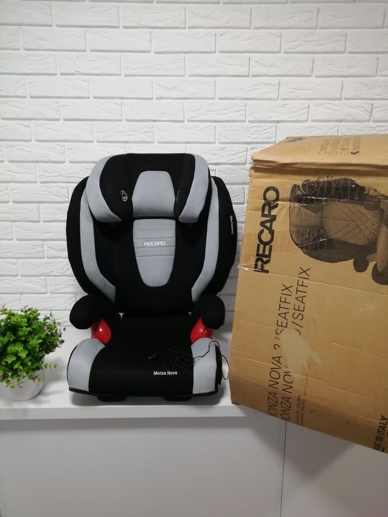 ISOFIX Recaro Monza Nova 2 Seatfix 3-12 років автокрісло бустер