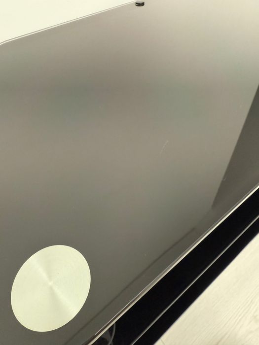 Mesa de TV em vidro preto