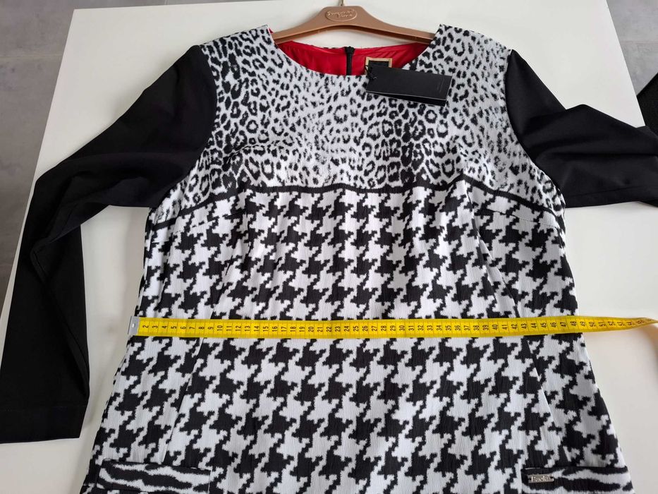 Sukienka damska marki Paola Collection rozmiar 46