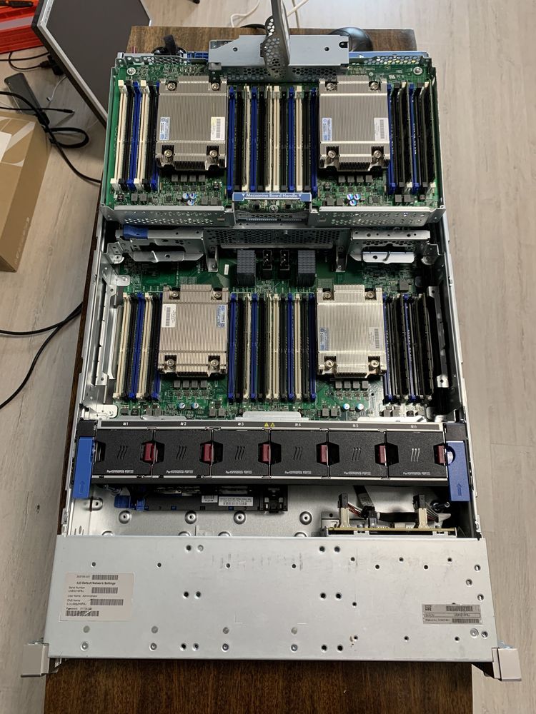 Сервер HP Proliant DL 560 G9 (8x2.5) SFF 4*4669V3 0GB NOSSD