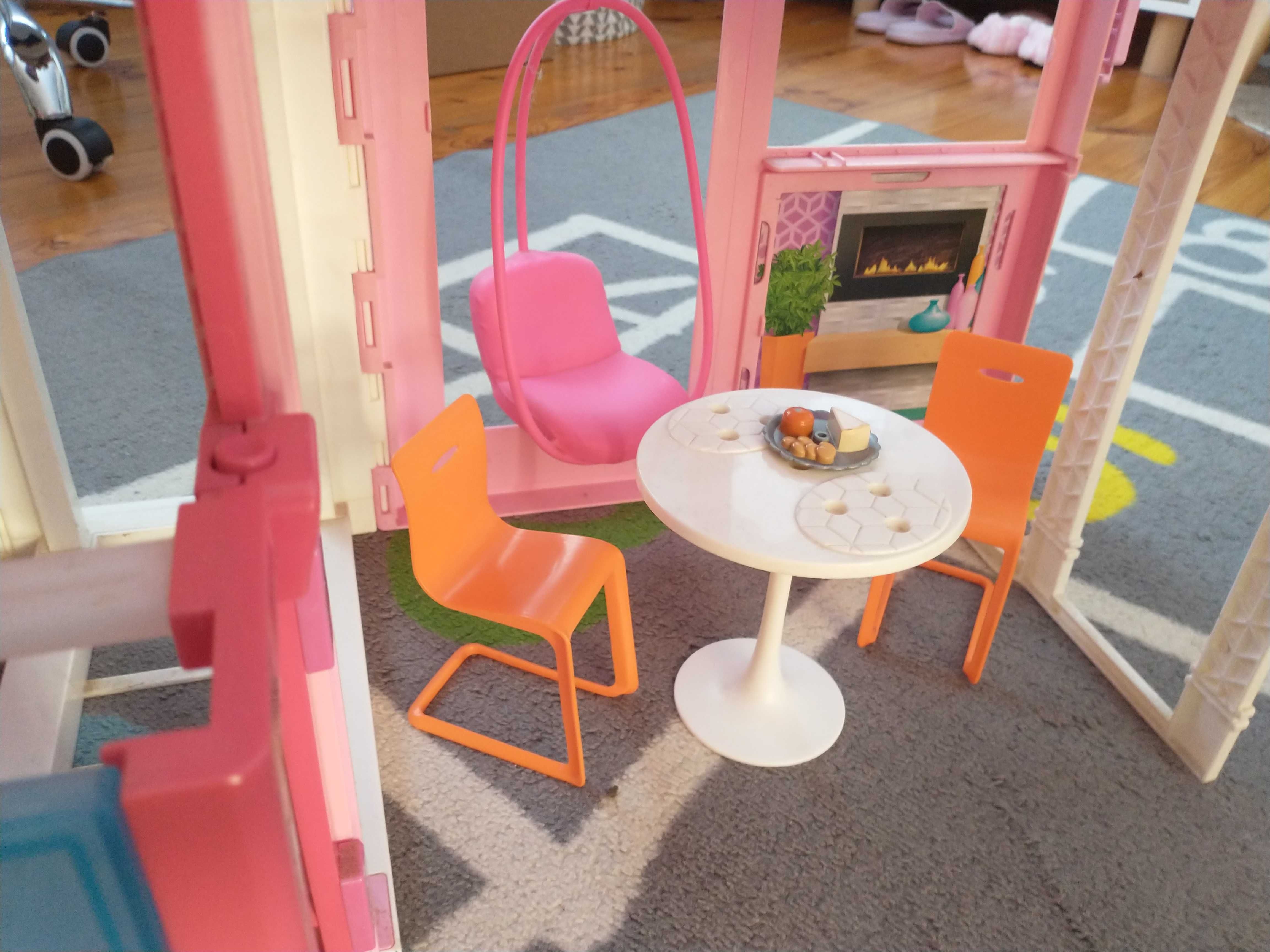 Domek Barbie duży z windą