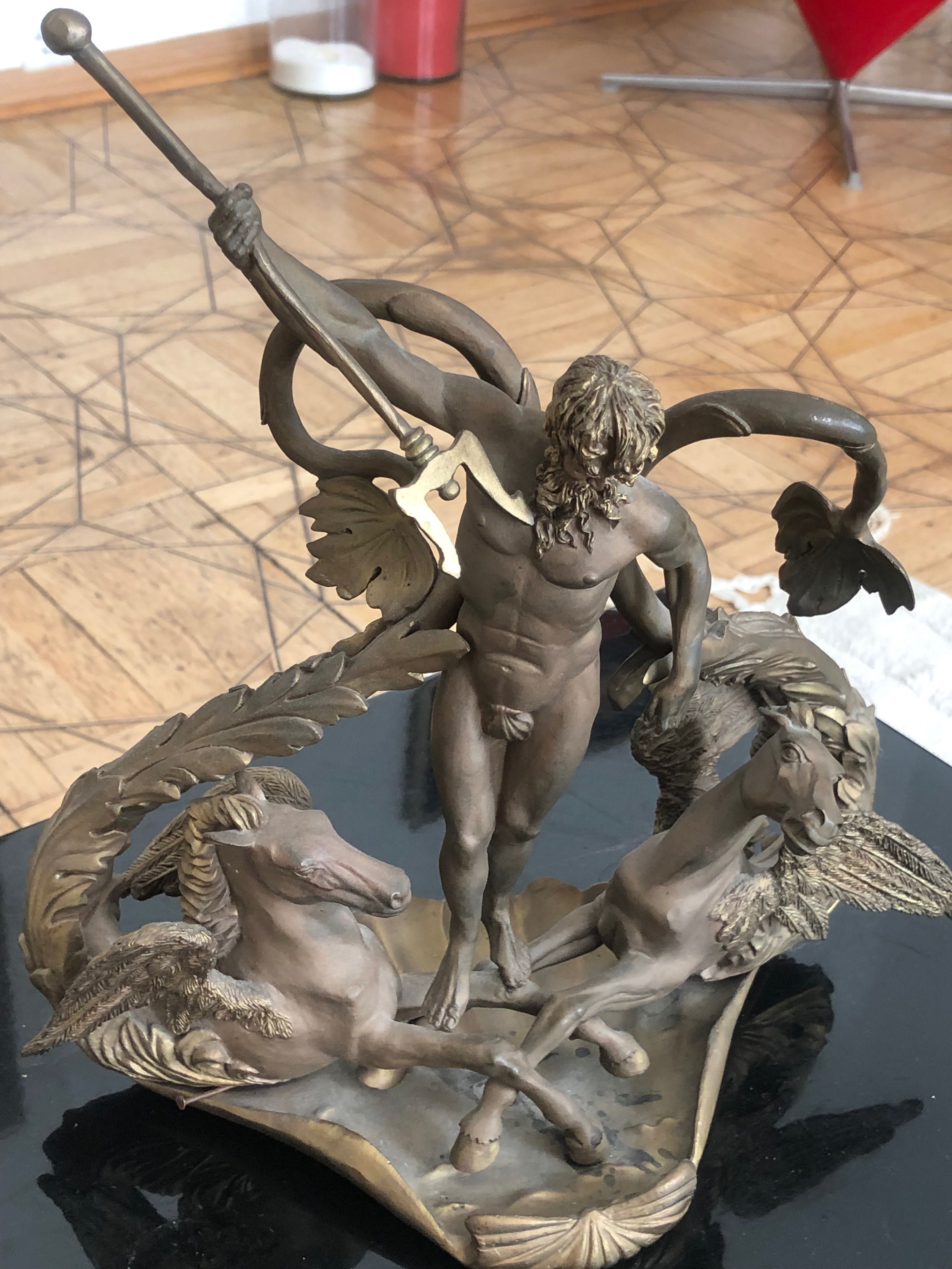 металева статуетка (дуже важка) із зображенням Тритона