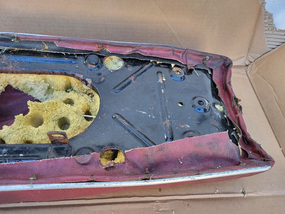 Siedzenie Kanapa WSK 125 175 z listwą Lelek Gil Kos Sport Kobuz blacha