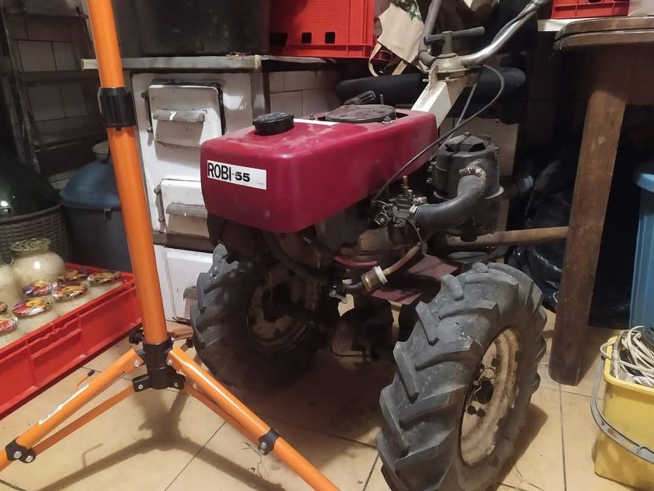 Traktorek Robi 55 glebogryzarka przyczepka.