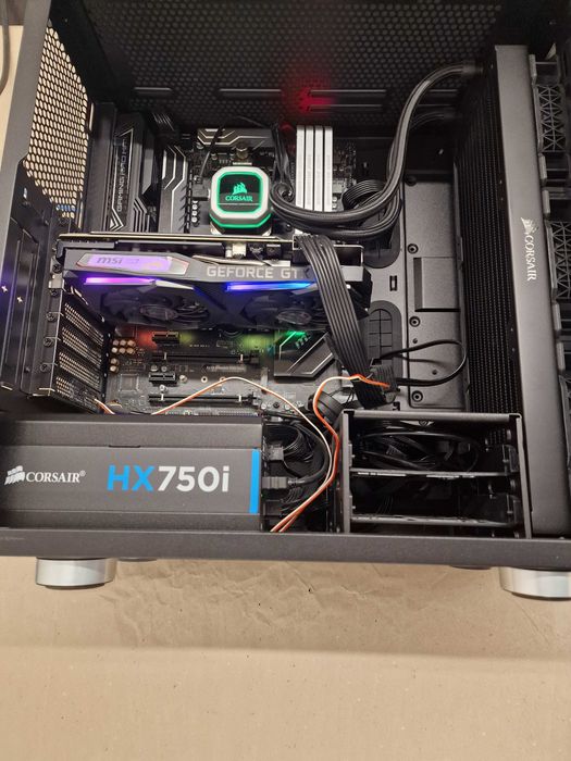PC AMD Ryzen 7-3700X com 32GB