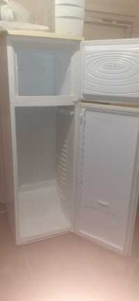 Холодильник 2-х камерний