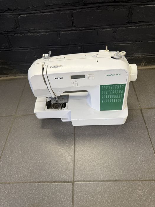 Продам швейну машинку Brother