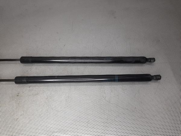 Amortecedor da mala VOLKSWAGEN Multivan