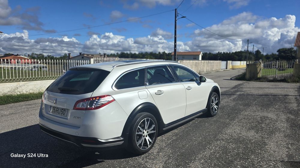 Peogeot 508 RXH Hybrid4 200cv branco pérola