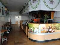 Vende-se loja com recheio de café